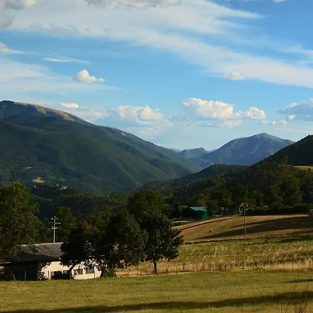 Campagna In Compagnia Lantgård Vallo di Nera